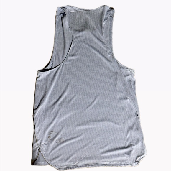 Lululemon Fast and Free Singlet *Airflow Tank - Picture 2 of 5